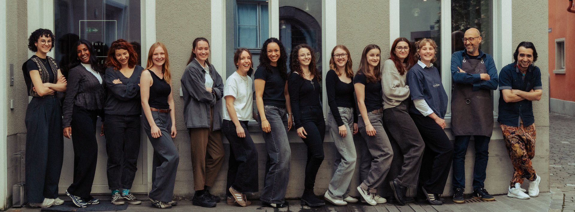 Gruppenfoto stehend Terrasse