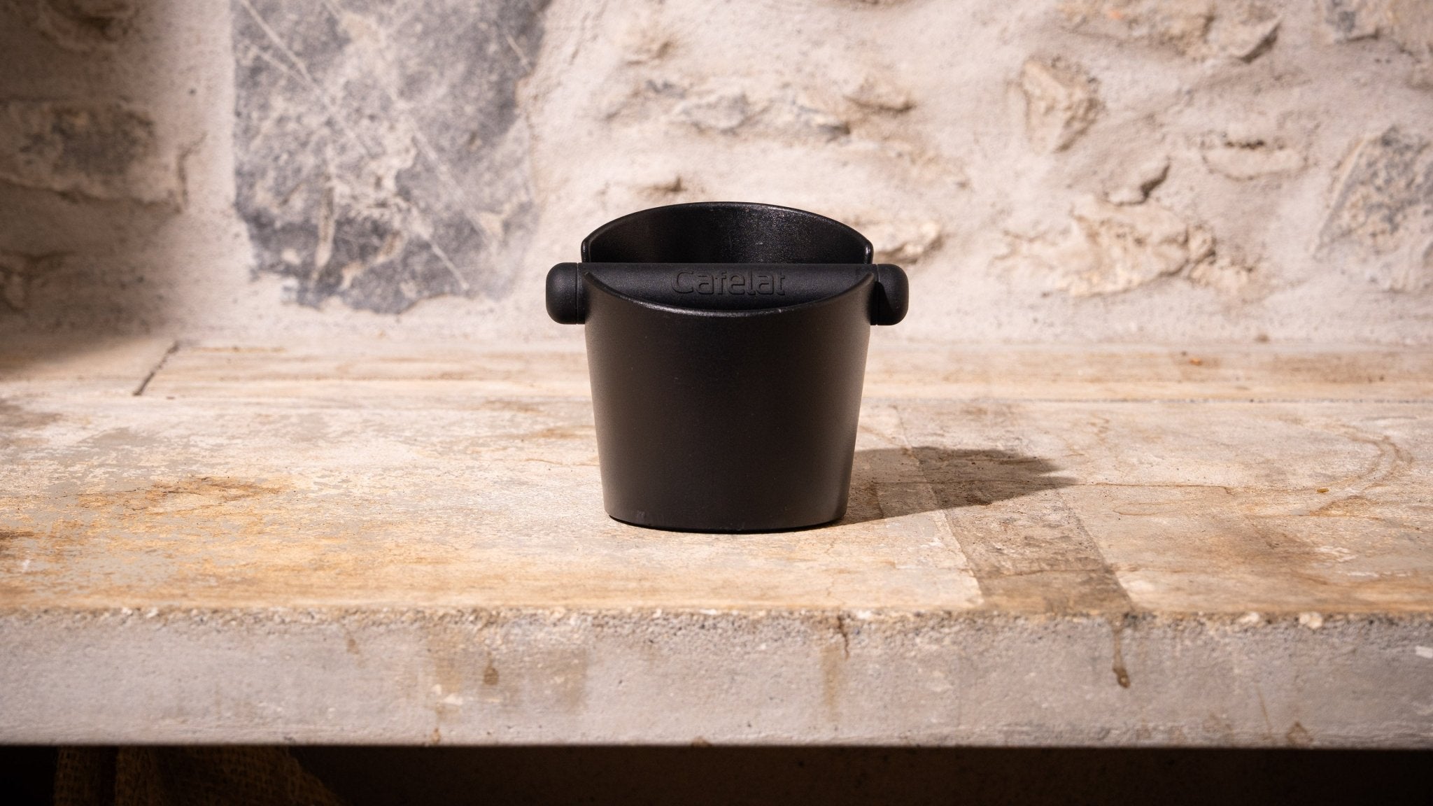 Cafelat Abschlagbox Tubbi schwarz - Quintacoira Coffee Shop