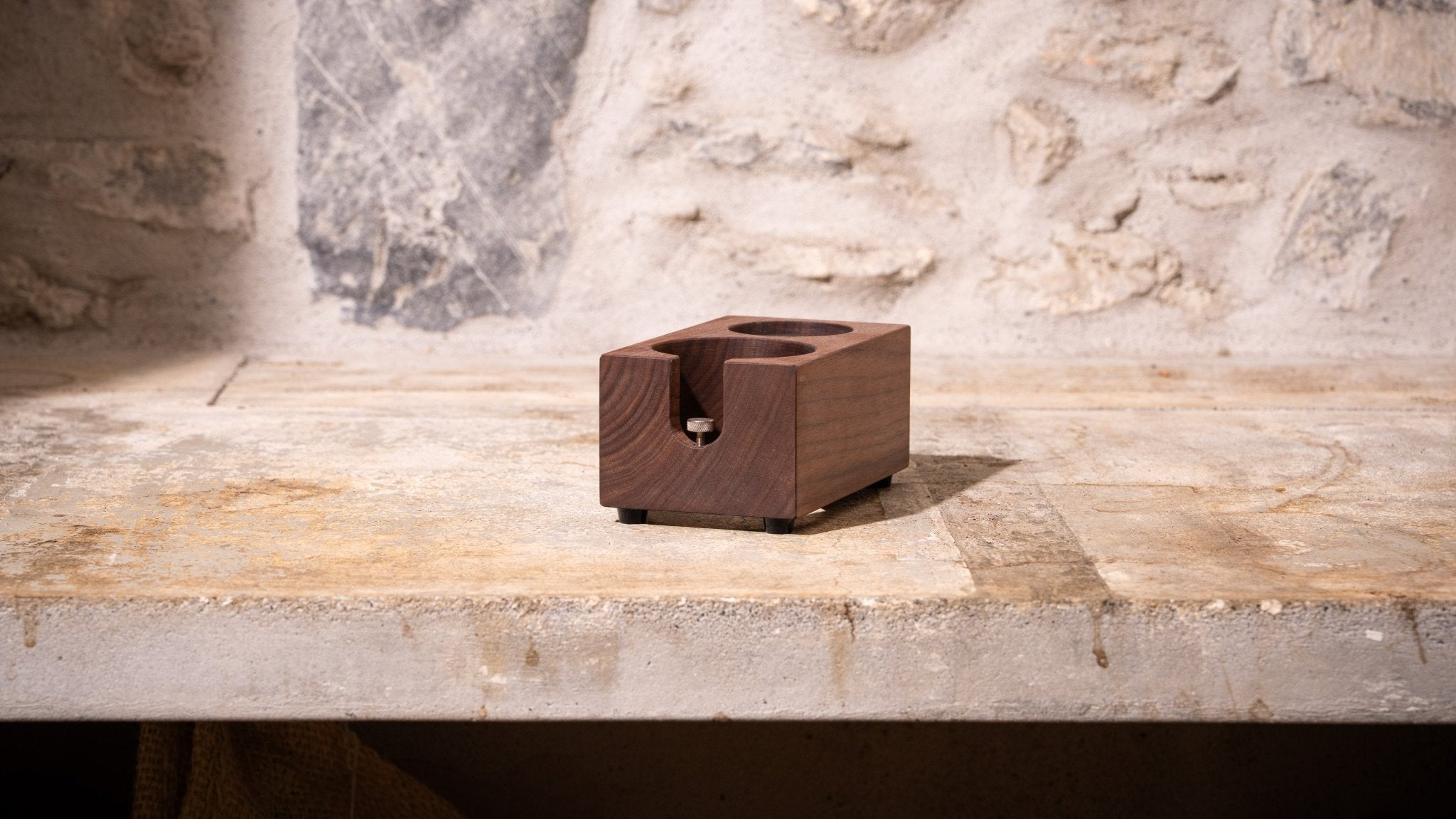 Tamperbase aus Holz - Quintacoira Coffee Shop