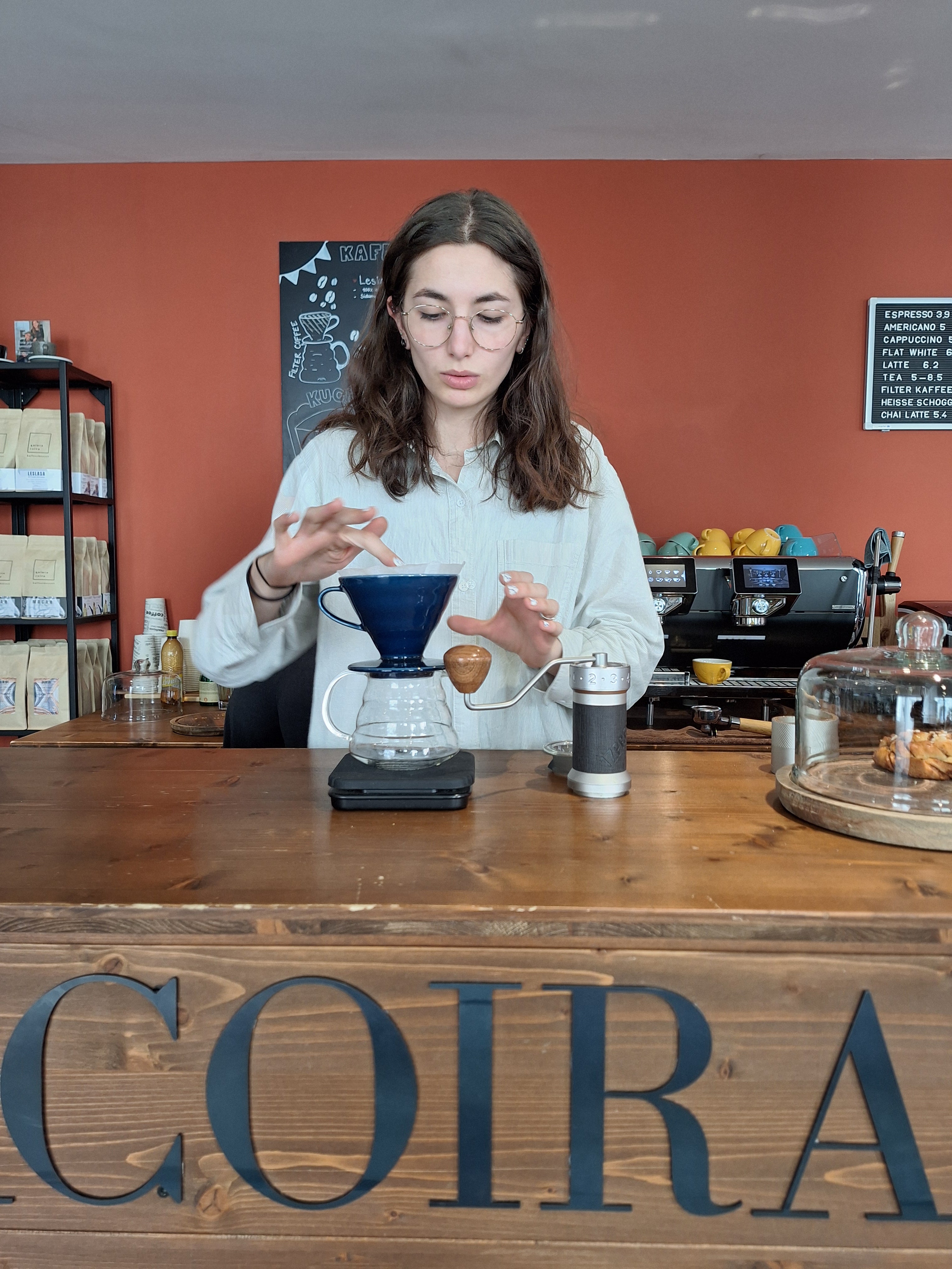 V60 Hario Filterkaffee im Quintacoira Caffe Altstadt