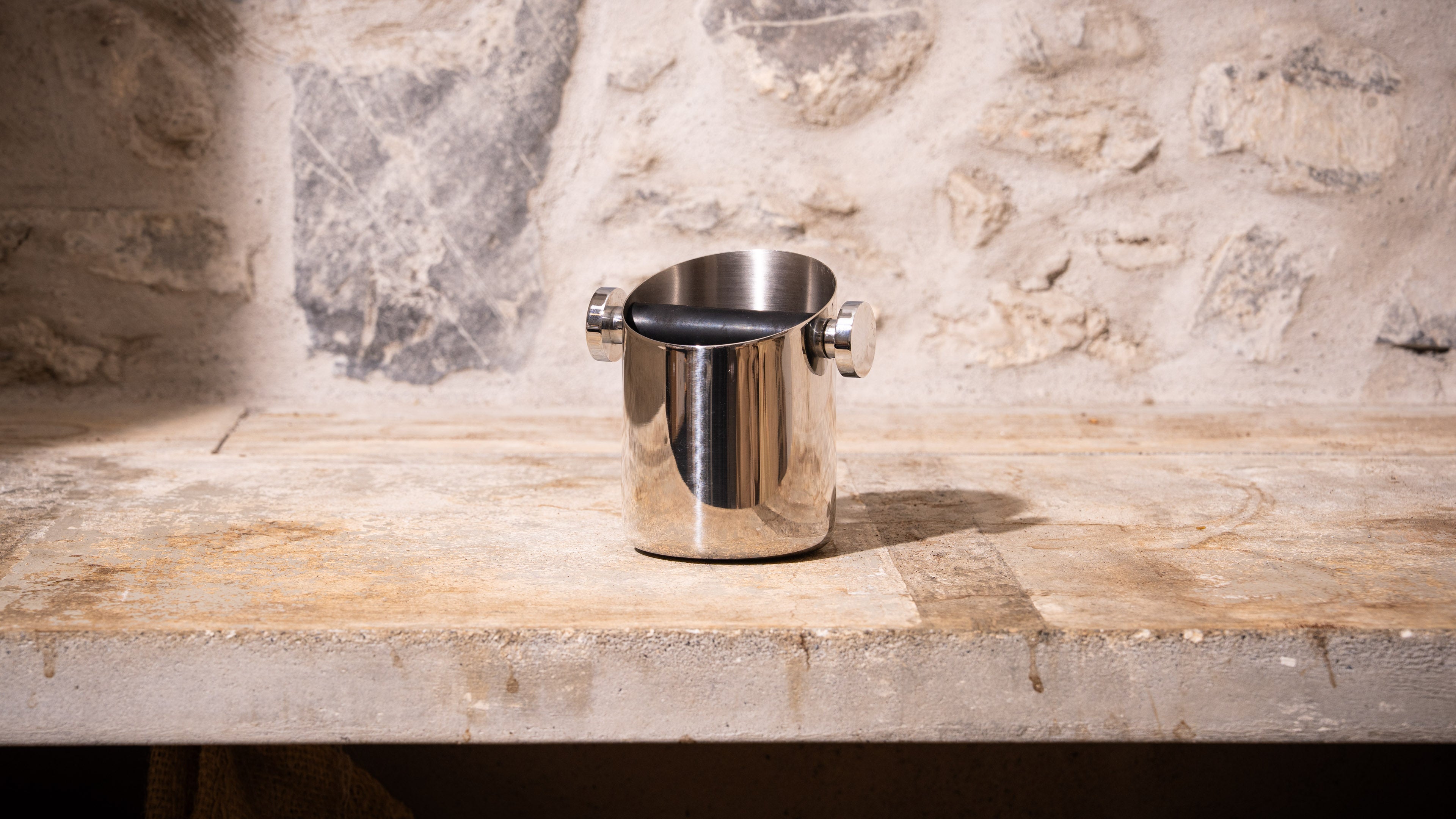 Silberne chrome Ausklopfschale von Rocket